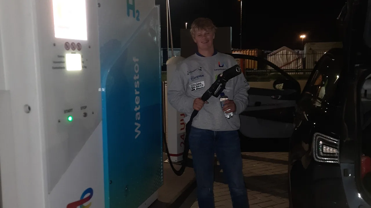 Auto weer mooi vol kunnen tanken